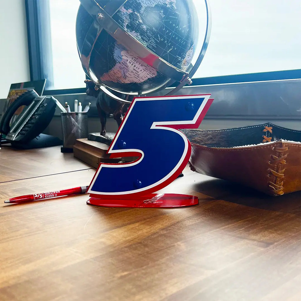 Kyle Larson #5 Desktopper image 0